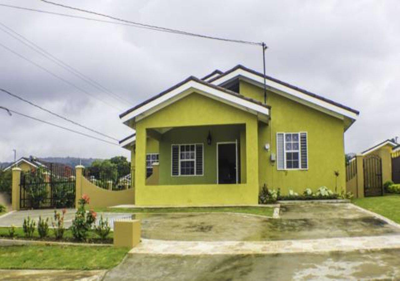 N2N Suites - Ochio Rios Vacation Home Ocho Rios Kültér fotó